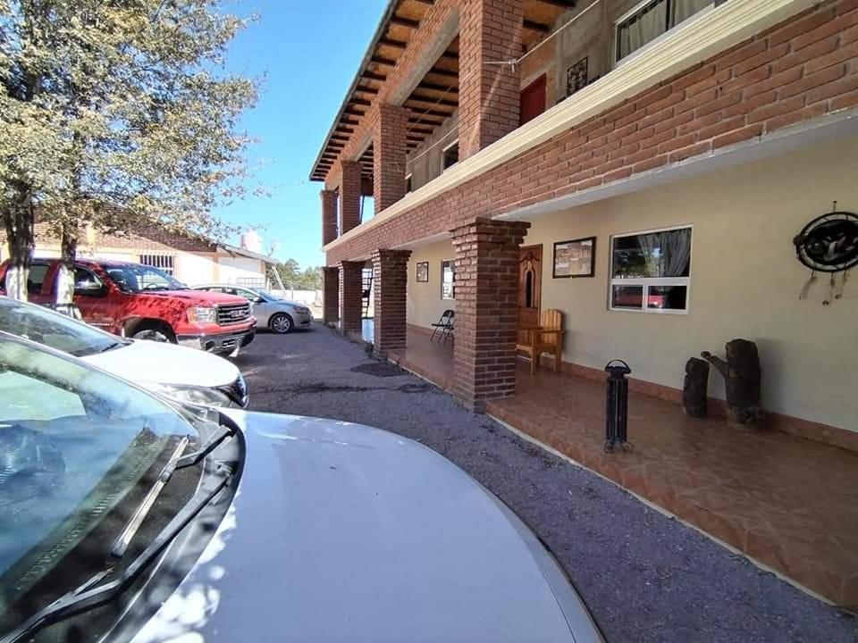 Hotel Hacienda Las Barrancas Del Cobre Areponapuchi Exteriér fotografie